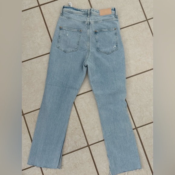 Zara Light Blue Straight Leg Jeans High Waist - Picture 3 of 6